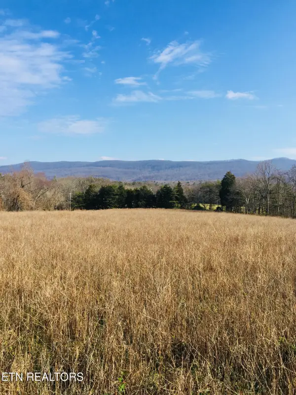 10802 S Highway 127, Crossville, TN 38572