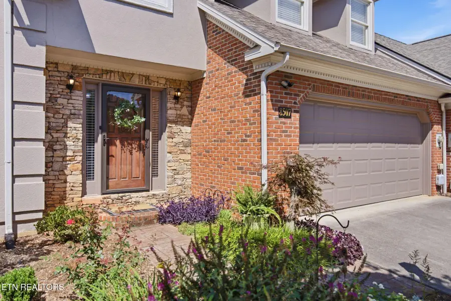 8507 Oxford Drive, Knoxville, TN 37922 - #3