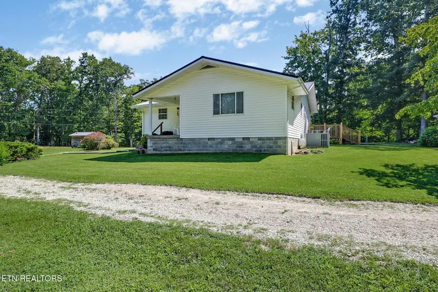 785 Dunford Lane, Allardt, TN 38504 - #3