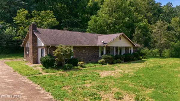1588 Tn-116, Caryville, TN 37714