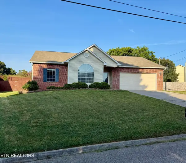 1624 Poplar Hill Rd, Knoxville, TN 37922