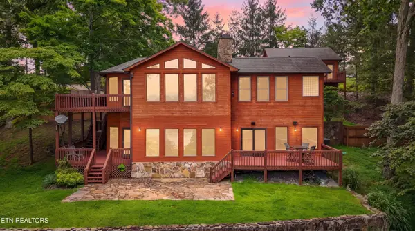 1186 Deerfield Way, LaFollette, TN 37766