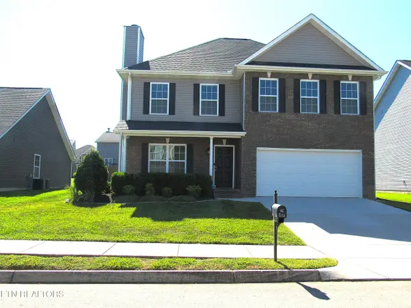 8116 Cambridge Reserve Drive, Knoxville, TN 37924