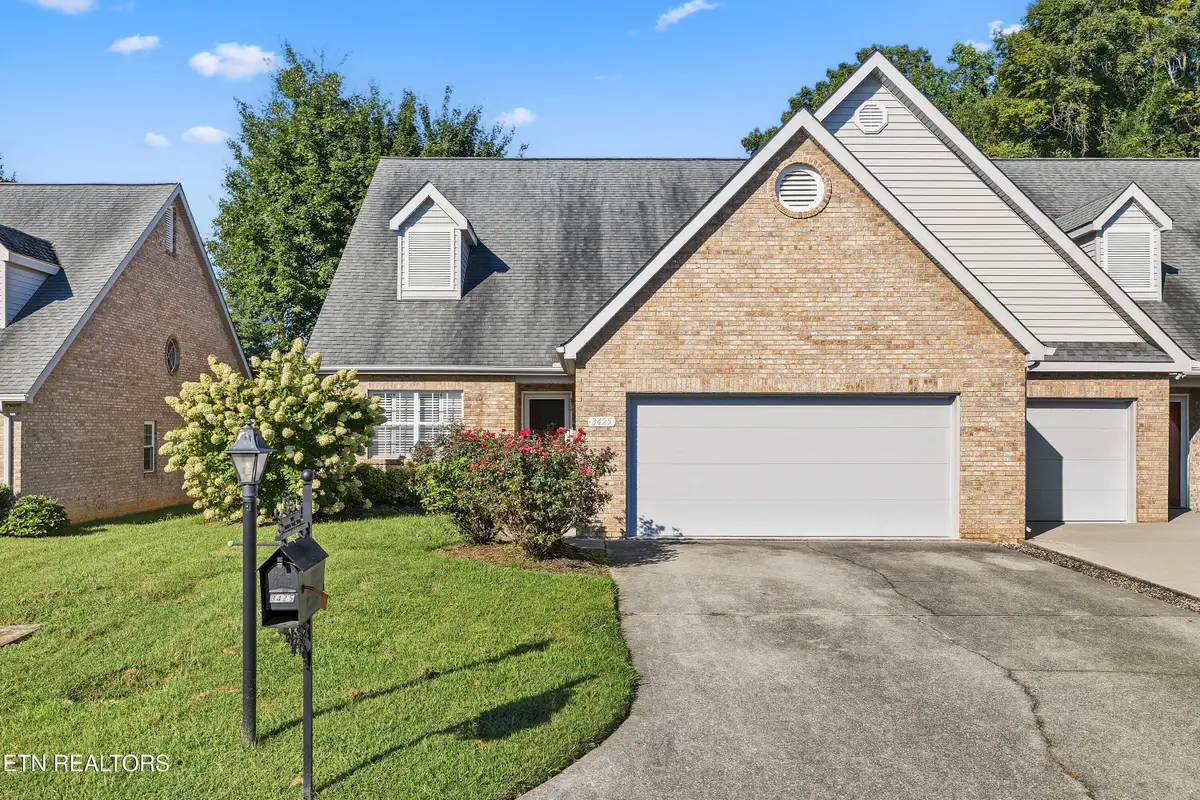 3425 Laurel View Rd, Knoxville, TN 37917 - #1
