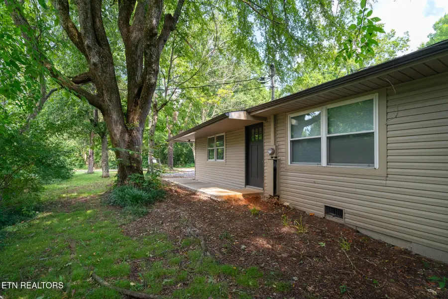 1319 Boyds Creek Hwy, Seymour, TN 37865 - #2