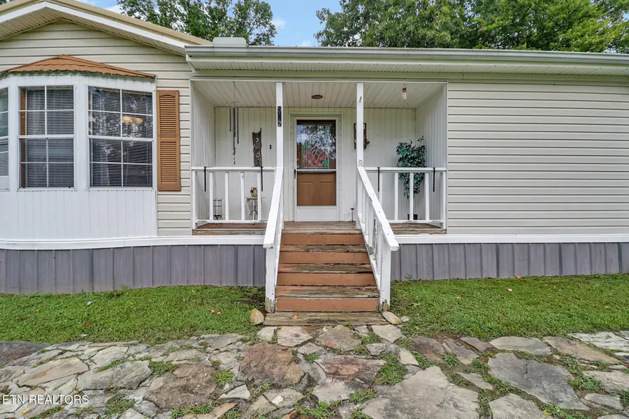 592 Heidel Rd, Wartburg, TN 37887 - #3