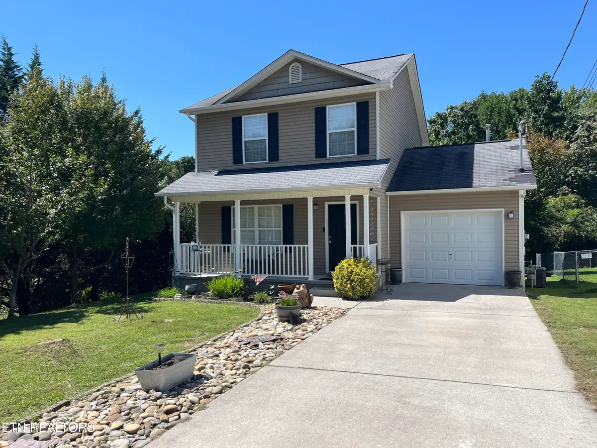 8201 Oak Terrace Lane, Powell, TN 37849 - #1