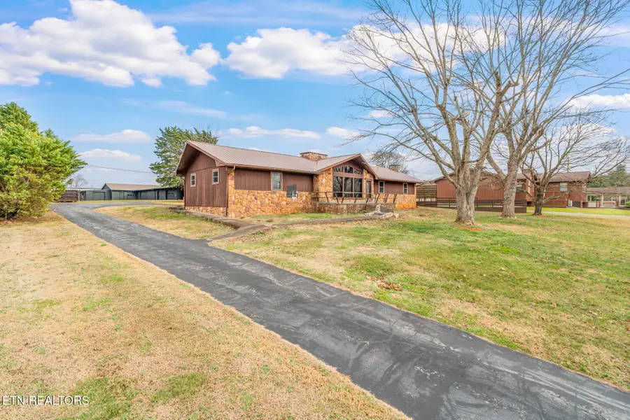 844 Collie Cove Court, Friendsville, TN 37737 - #2