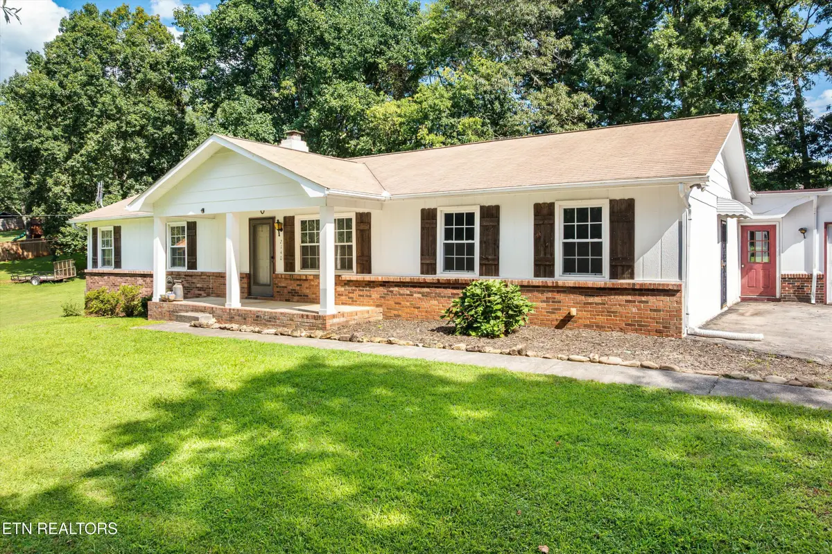 2140 Mark Lane, Maryville, TN 37803 - #1