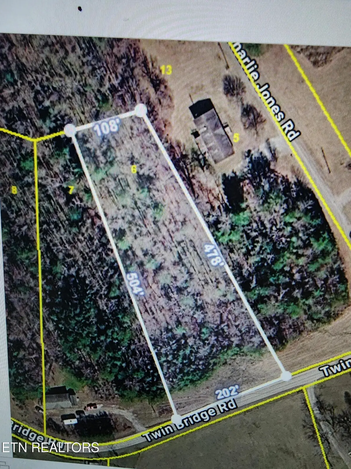 Twin Bridge Rd, Deer Lodge, TN 37726 - #1
