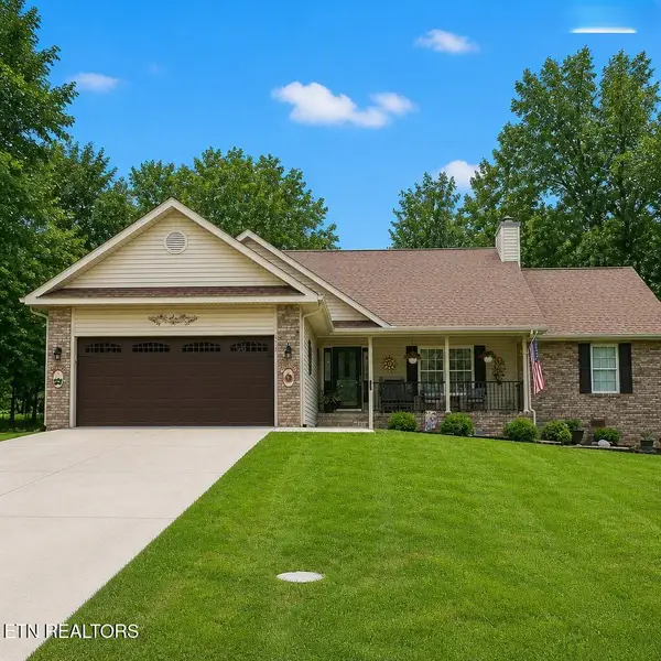 173 Greenwood Rd, Crossville, TN 38558