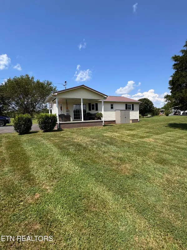 2055 Boyds Creek Hwy, Sevierville, TN 37876