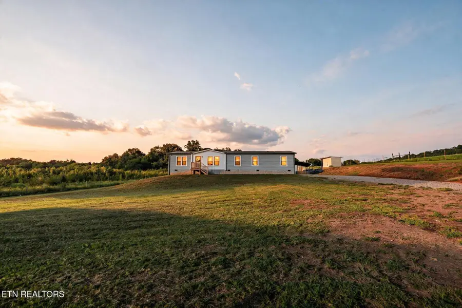 583 Randolph Fridley Rd, Sweetwater, TN 37874 - #2