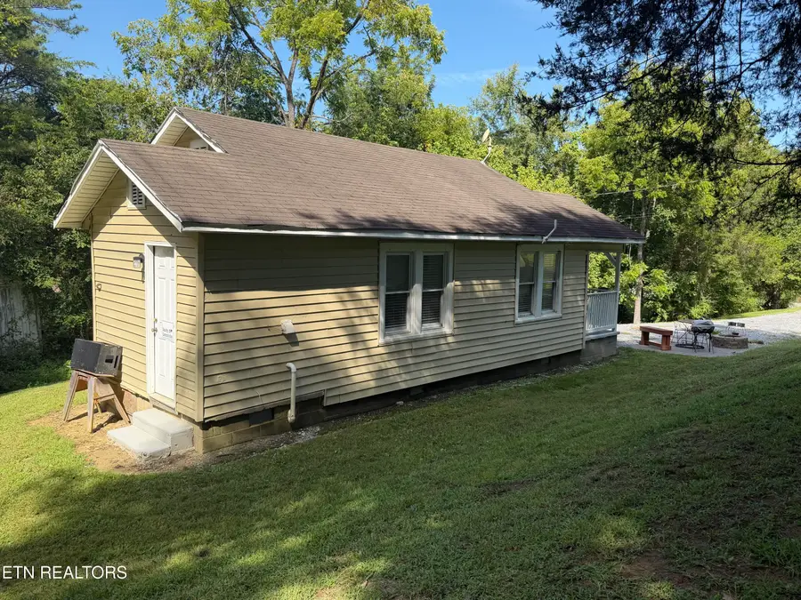 1365 Allensville Rd, Sevierville, TN 37876 - #3