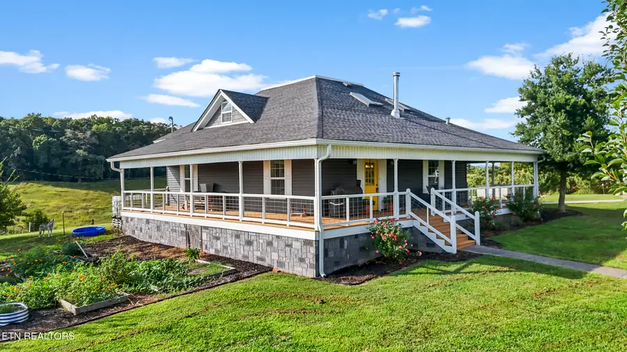 1246 Greenbriar Rd, Talbott, TN 37877 - #2