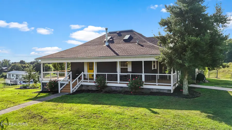 1246 Greenbriar Rd, Talbott, TN 37877 - #3