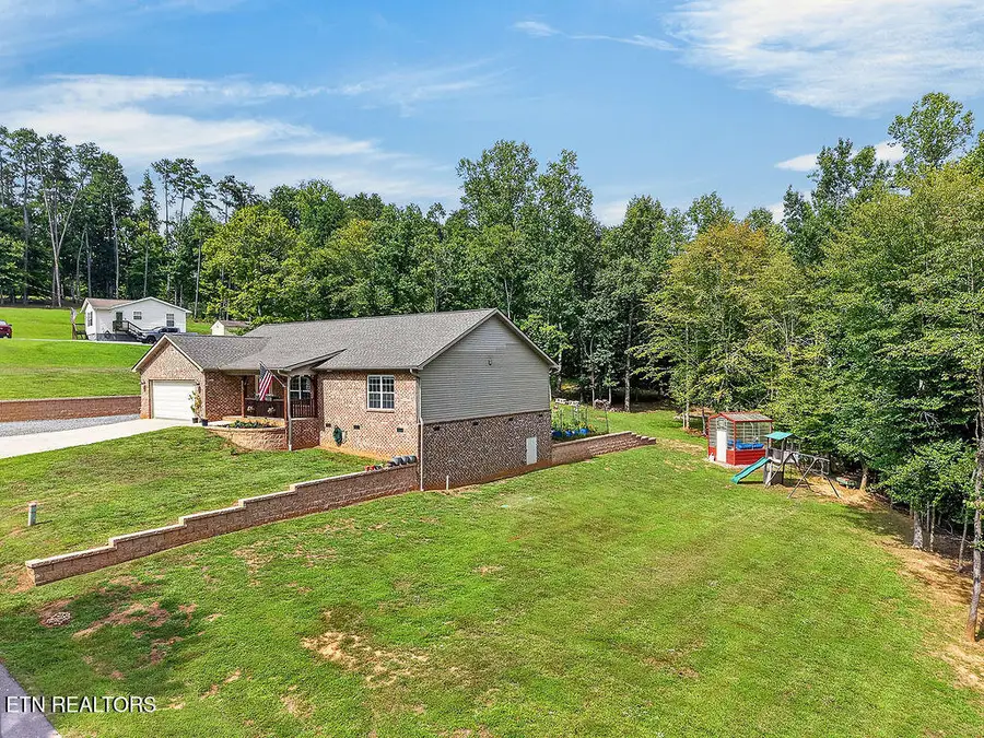 4020 Fox Hills Drive, Louisville, TN 37777 - #2