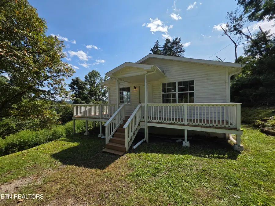 1115 Back Valley Rd, Lafollette, TN 37766 - #2