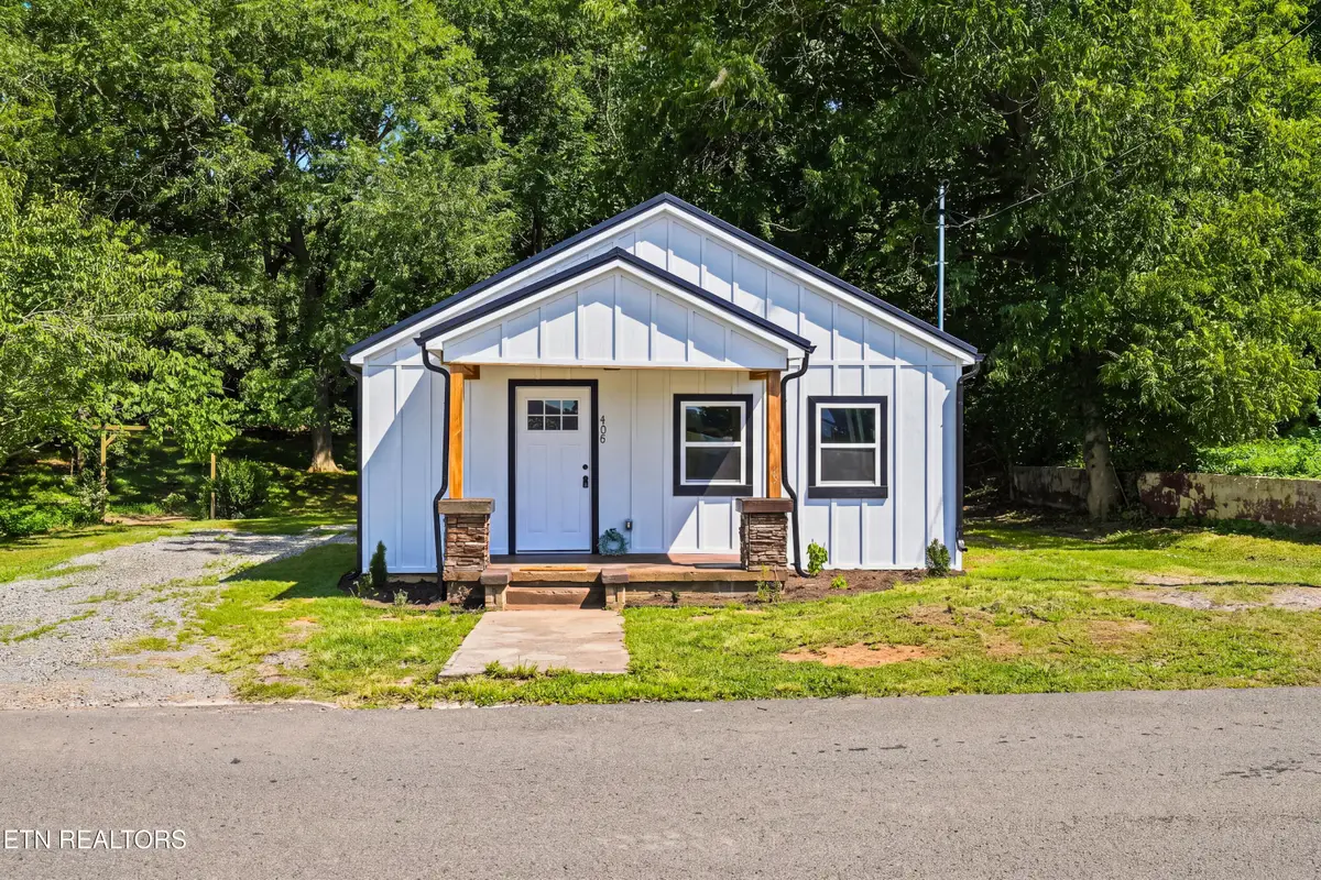 408 Prospect Ave, Newport, TN 37821 - #1
