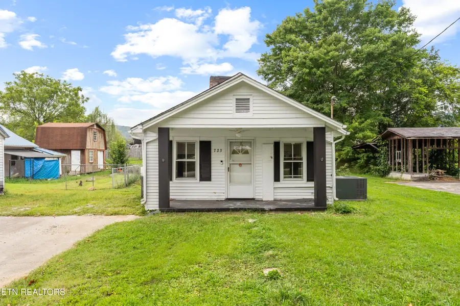 723 N Kingston Ave, Rockwood, TN 37854 - #2