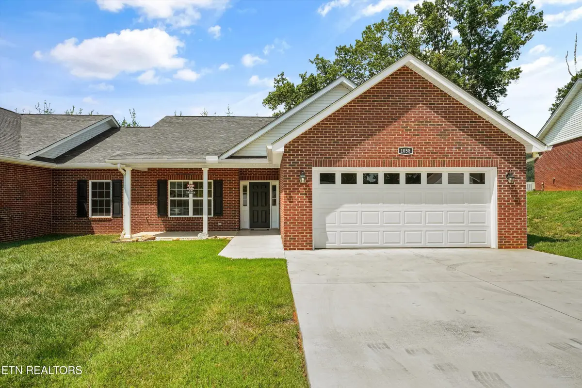 1058 Patriots Landing, Dandridge, TN 37725 - #1