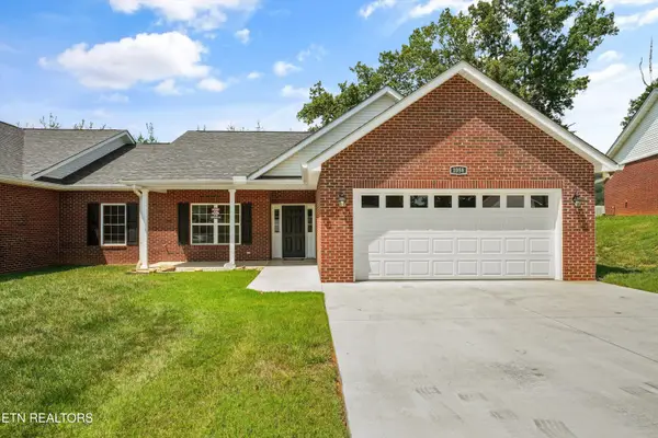 1058 Patriots Landing, Dandridge, TN 37725