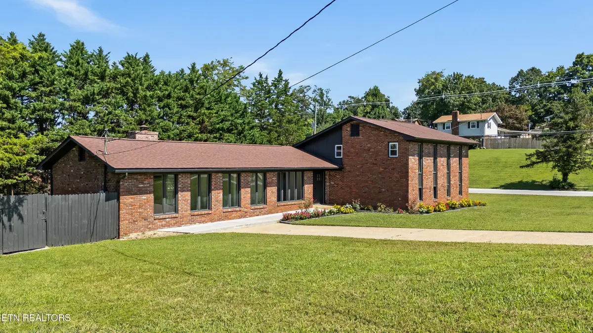 101 Westland Drive, Clinton, TN 37716 - #1