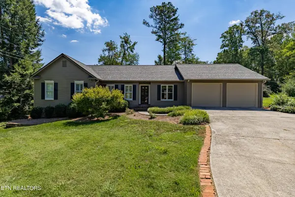 6812 Glenbrook Drive, Knoxville, TN 37919