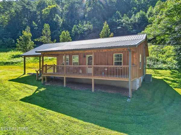 136 Little Ridge Way, Washburn, TN 37888