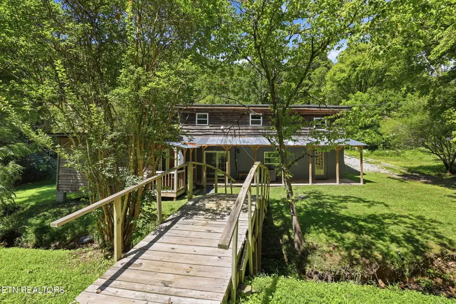 446 Lovers Lane, Townsend, TN 37882 - #2