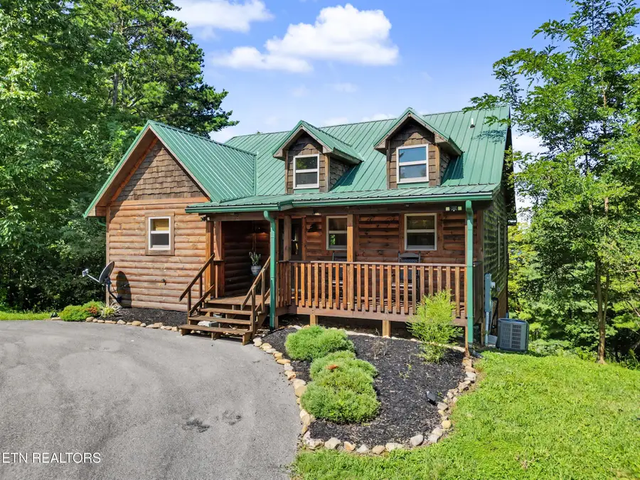 4965 Long Rifle Rd, Walland, TN 37886 - #2