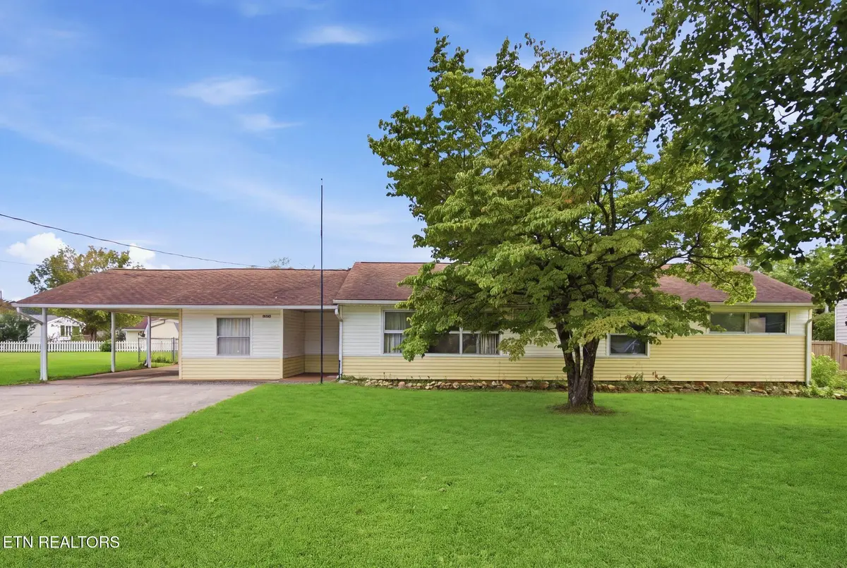 4308 NW Roaming Rd, Knoxville, TN 37912 - #1