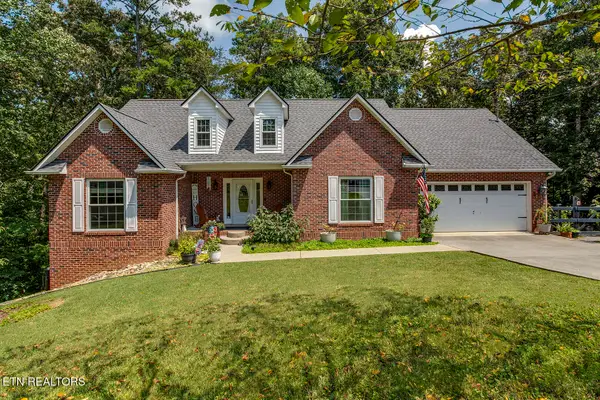 117 Ambassador Lane, Powell, TN 37849