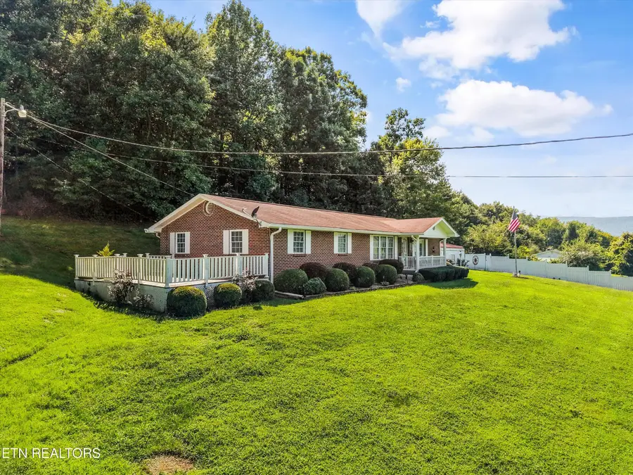 332 Rural Vale Rd, Tellico Plains, TN 37385 - #2