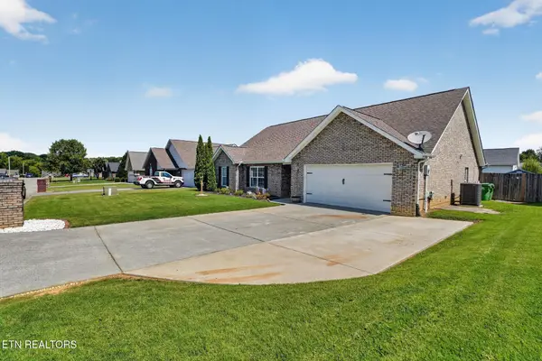 1220 Bastogne Drive, Maryville, TN 37801