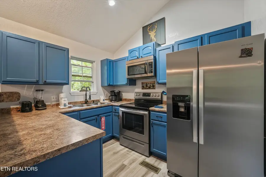 520 Proffitt Rd #1, Gatlinburg, TN 37738 - #2