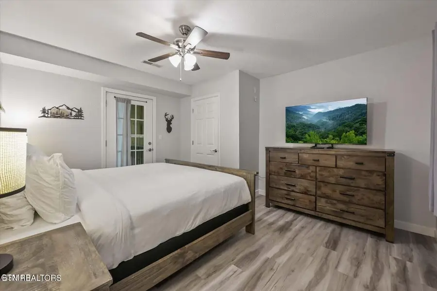 537 Johnson Lane #1, Gatlinburg, TN 37738 - #3