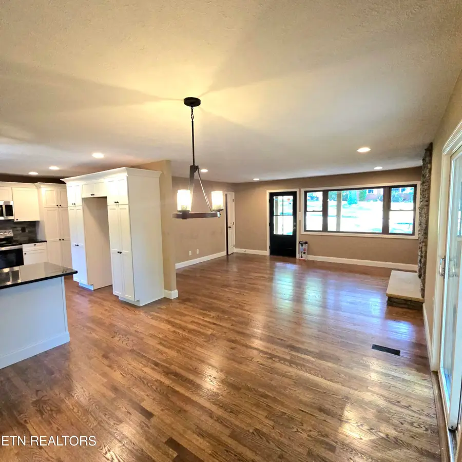 108 Hickory Drive, Maryville, TN 37804 - #3