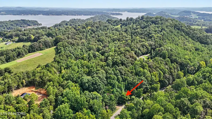 1570 Sandy Ridge Rd, Dandridge, TN 37725 - #2