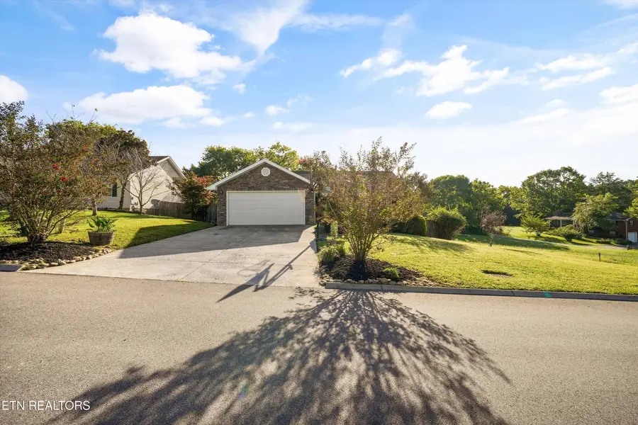 1006 Stones Throw Lane, Sevierville, TN 37876 - #3