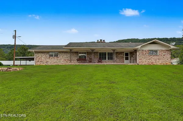 5047 Harriman Hwy, Oliver Springs, TN 37840