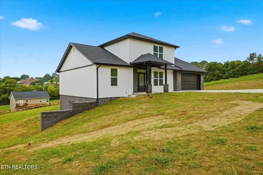 415 Sunrise Ridge Drive, Jefferson City, TN 37760 - #2