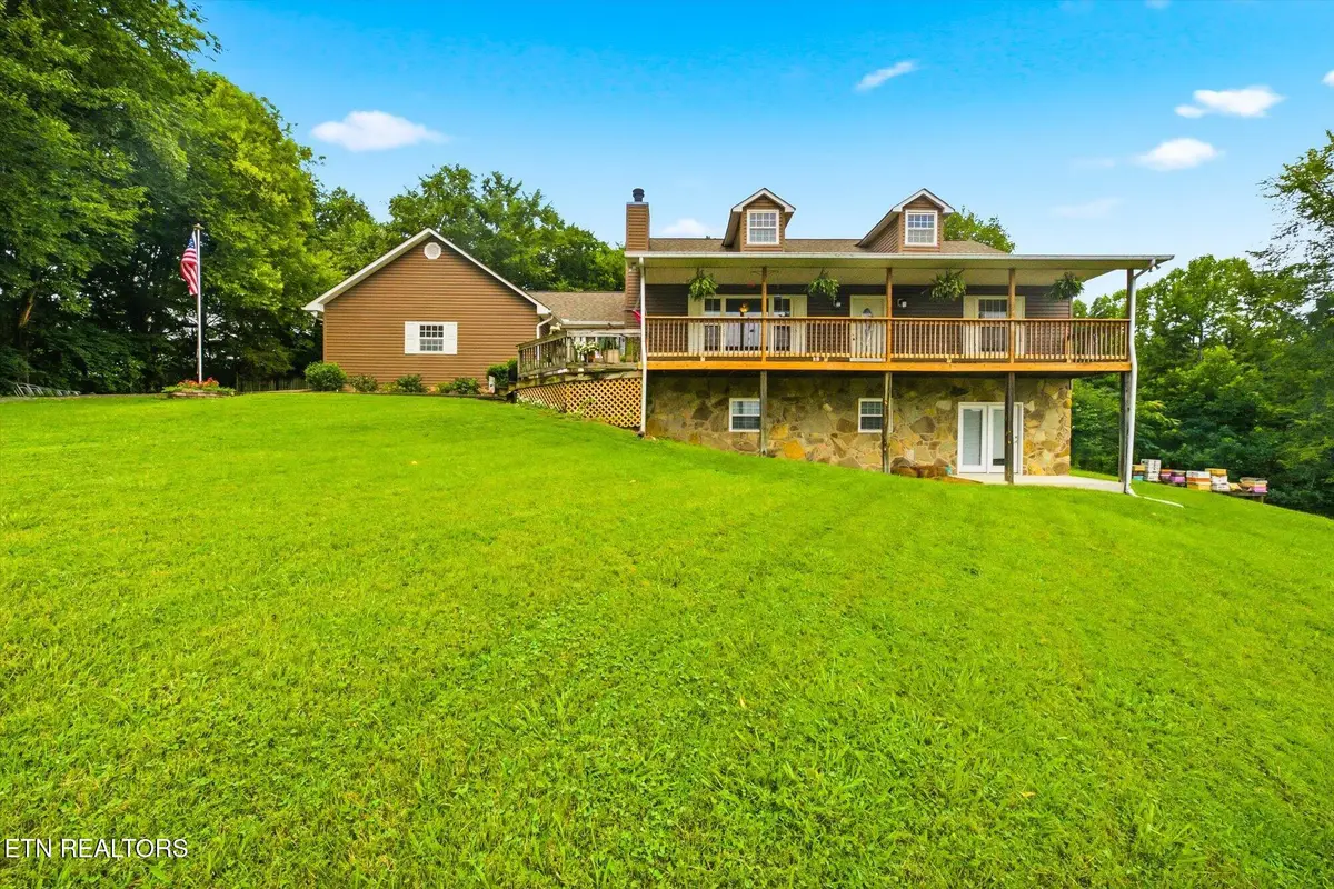 600 S Carter School Rd, Strawberry Plains, TN 37871 - #1