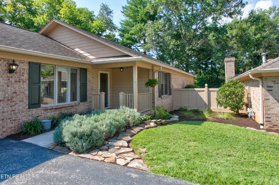 923 Jamestown Way, Maryville, TN 37803 - #2