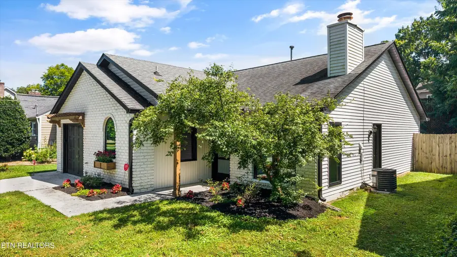 6510 Westland Drive, Knoxville, TN 37919 - #2