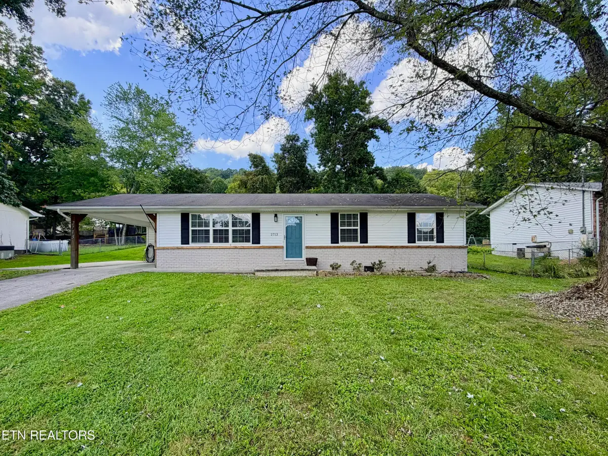 2713 Mynatt Rd, Knoxville, TN 37918 - #1