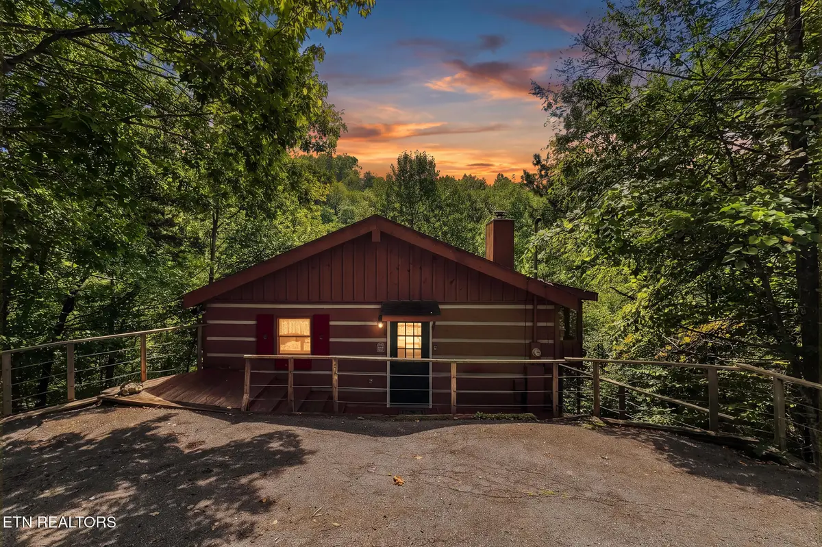 942 Vixen Run, Gatlinburg, TN 37738 - #1