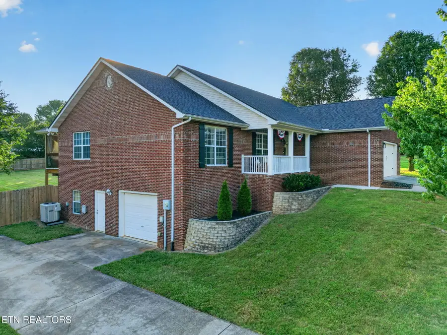 5652 J Riley West Drive, Greenback, TN 37742 - #3