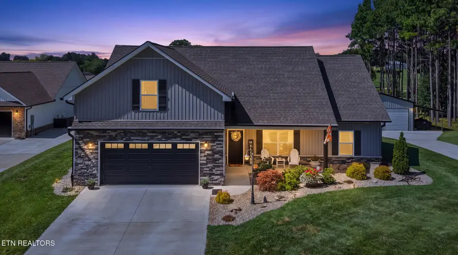 811 Pinebrooke Drive, Maryville, TN 37801 - #2
