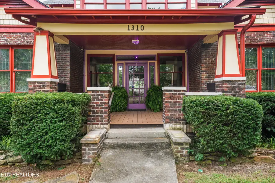 1310 Luttrell St, Knoxville, TN 37917 - #3